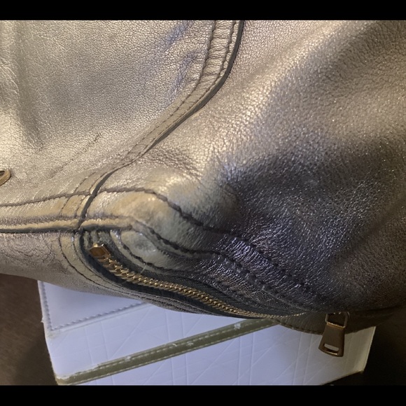 Yves Saint Laurent Downtown Silver Large Bag Tote - Picture 7 of 13